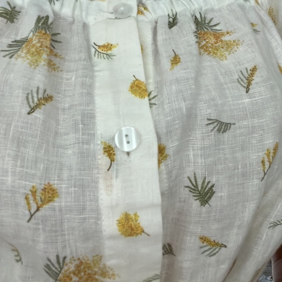 Sleeper 100% linen midi Brigitte dress in daisies - Picture 4 of 5